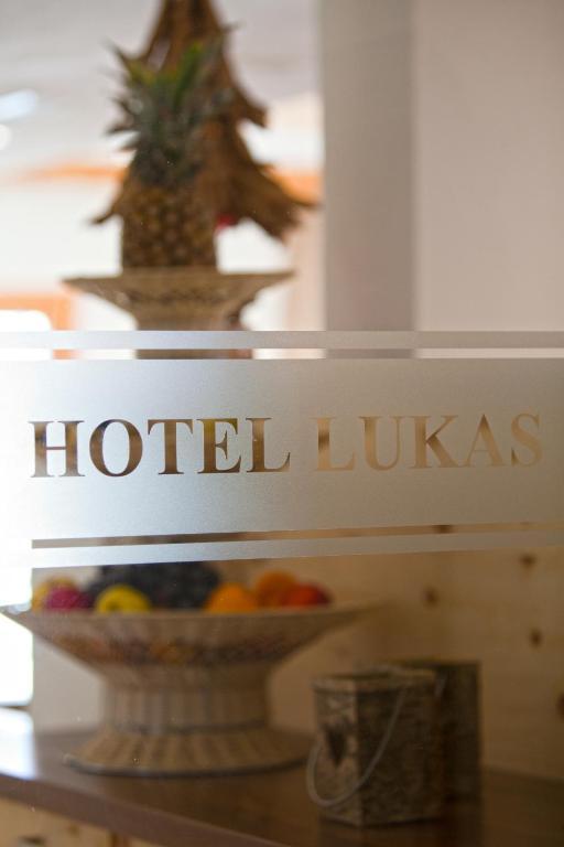 Hotel Lukas Fiss Eksteriør billede