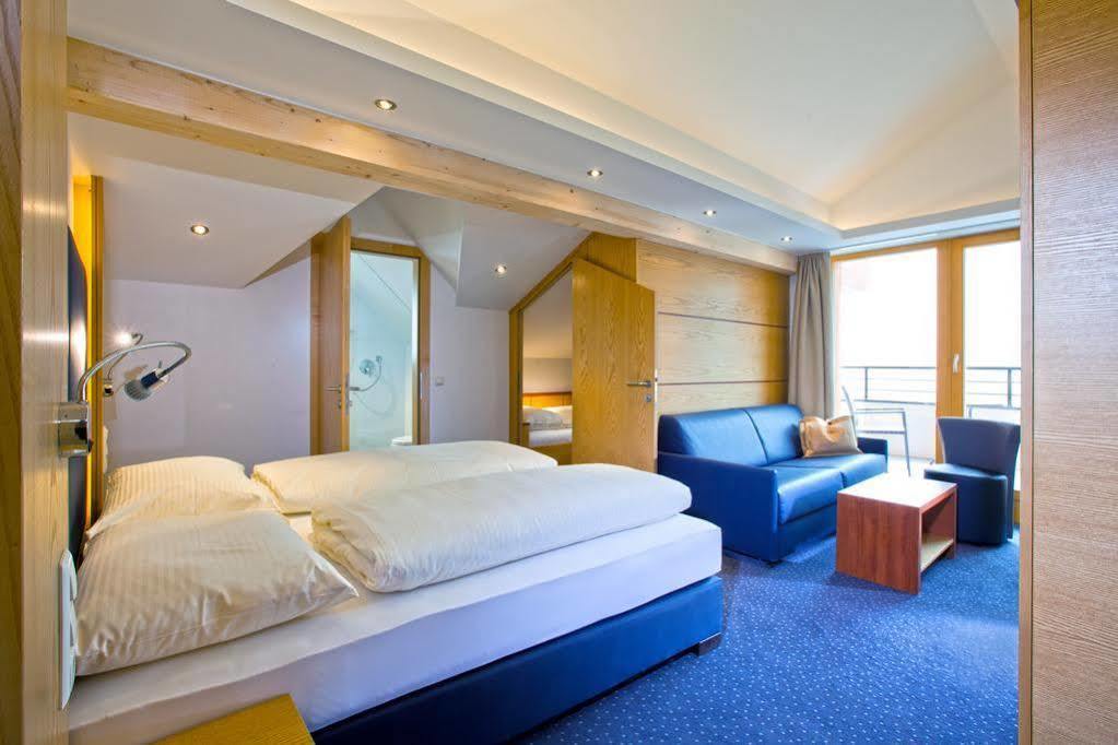 Hotel Lukas Fiss Eksteriør billede